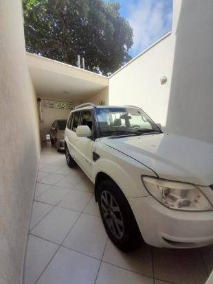 MITSUBISHI PAJERO TR4 2.0 4X2 16V 140CV FLEX 4P MANUAL